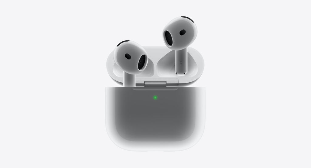 AirPods 3 case open